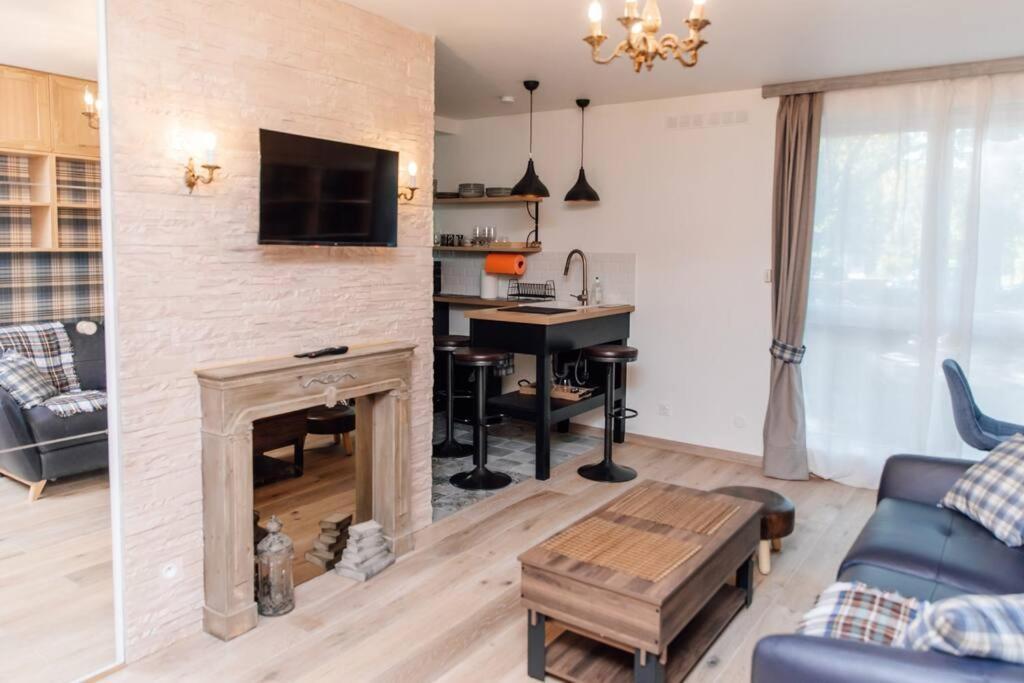 Studio Design Renove/ Berges Du Rhone Lyon Ngoại thất bức ảnh